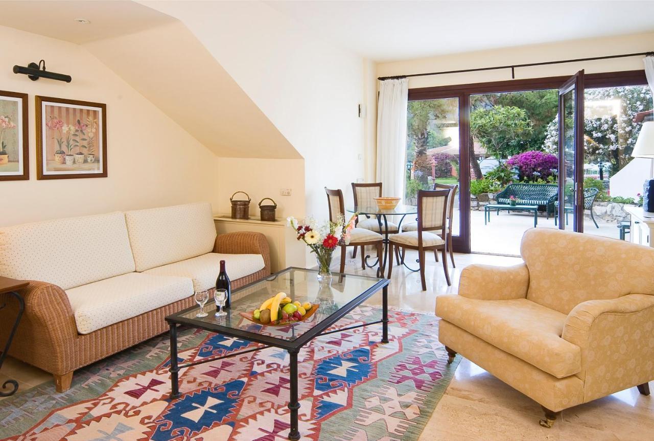 Family Suite 1 Bedroom Exclusive Services